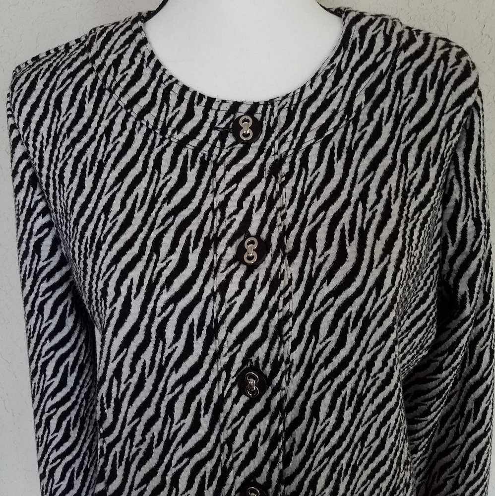 Classy Jacket - Picture 2 of 4